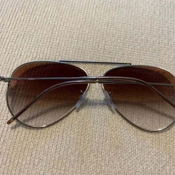 Ray-Ban Aviator Sunglasses with Tan Lenses - Picture 3 of 9